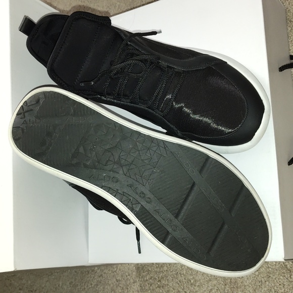 Aldo Kassebaum Sneakers - Picture 2 of 3